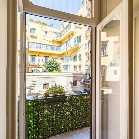 Casa Nostos Alabardieri By Napoliapartments Nápoles