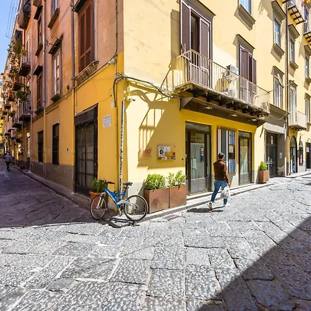 Casa Nostos Alabardieri By Napoliapartments * Naples