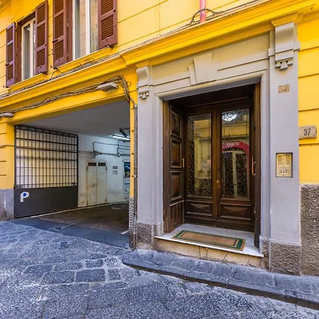 Casa Nostos Alabardieri By Napoliapartments شقة